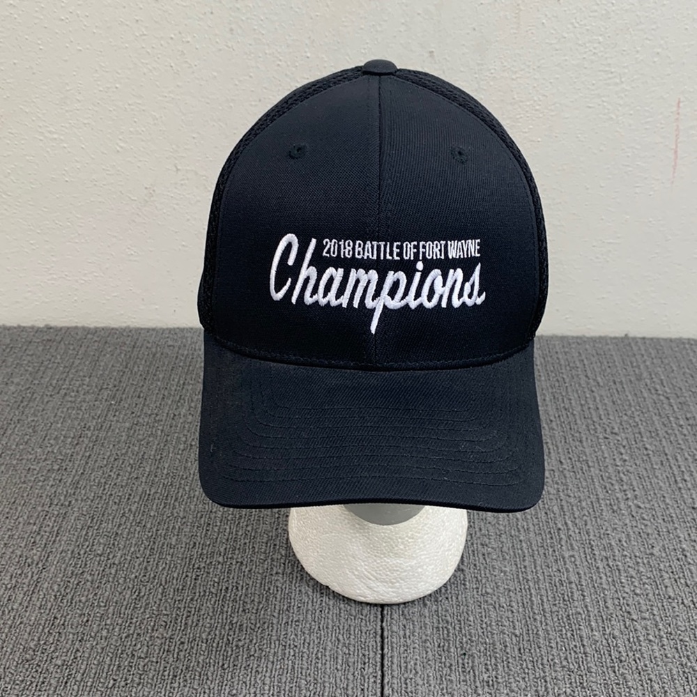 2018 Battle of Fort Wayne Champions Fitted Hat Mens Size S/M Black Flexfit Cap